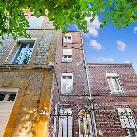 Budget Appart Avec Parking Au Centre-Ville Charleville-Mézières Dış mekan fotoğraf